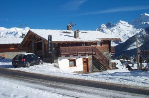 Residence Trompe-L'Oeil Champoluc Exterior foto